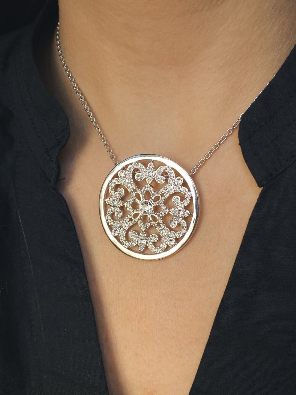 Touchstone Crystal Openwork Jeweled Medallion Filigree Silver Pendant Necklace